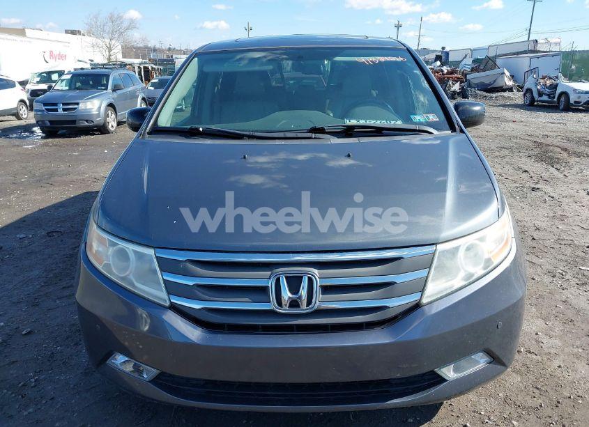 Photo 6 of 2013 Honda Odyssey TOURING/TOURING ELITE (VIN 5FNRL5H97DB018839)