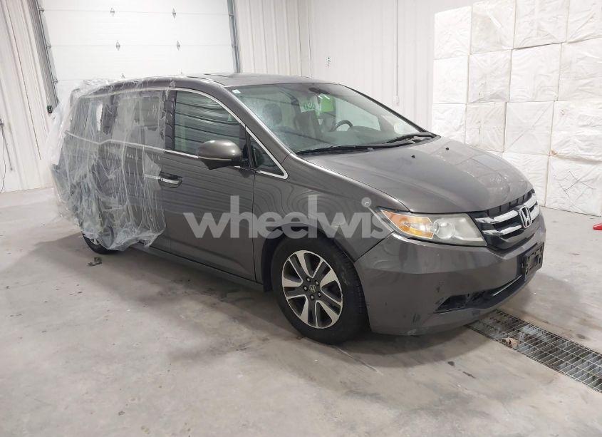 2014 Honda Odyssey TOURING/TOURING ELITE (VIN 5FNRL5H97EB092800) main photo