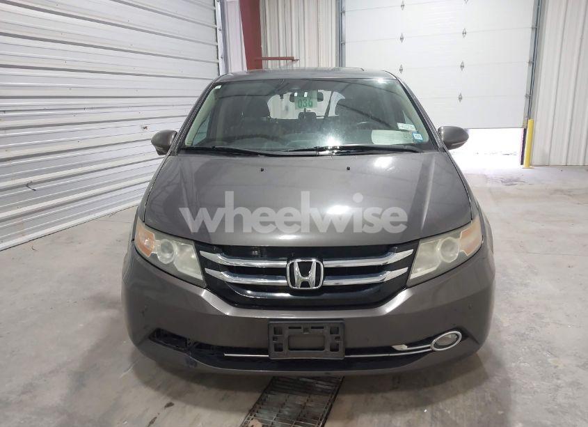 Photo 12 of 2014 Honda Odyssey TOURING/TOURING ELITE (VIN 5FNRL5H97EB092800)