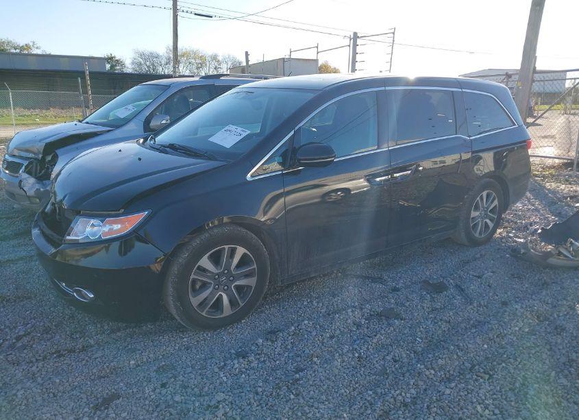Photo 2 of 2015 Honda Odyssey TOURING/TOURING ELITE (VIN 5FNRL5H97FB102713)
