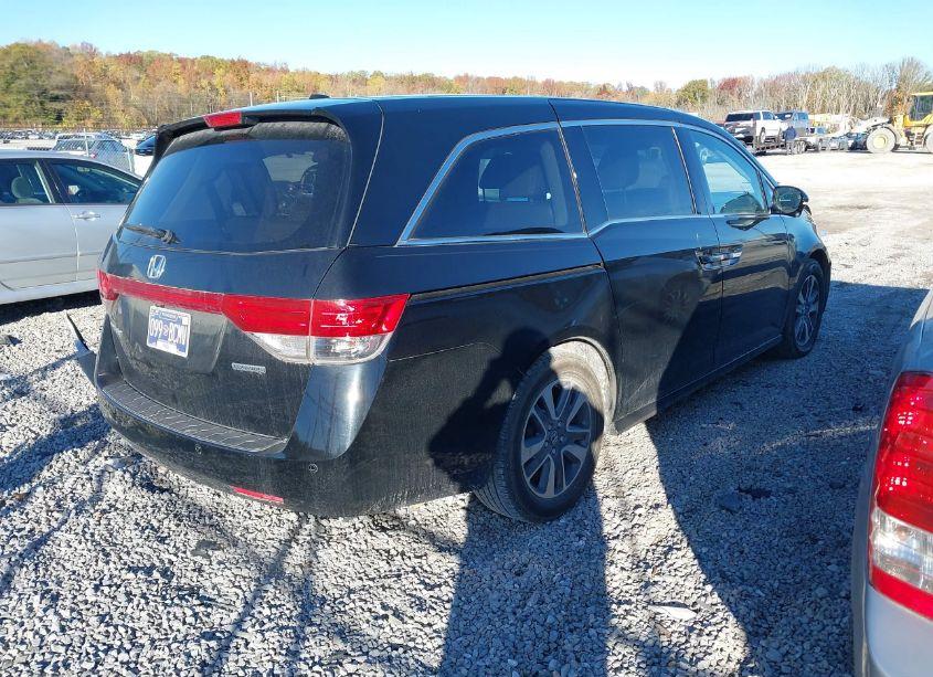 Photo 4 of 2015 Honda Odyssey TOURING/TOURING ELITE (VIN 5FNRL5H97FB102713)