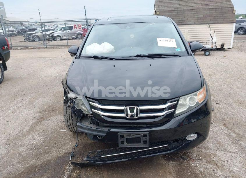 Photo 13 of 2015 Honda Odyssey TOURING/TOURING ELITE (VIN 5FNRL5H97FB124565)