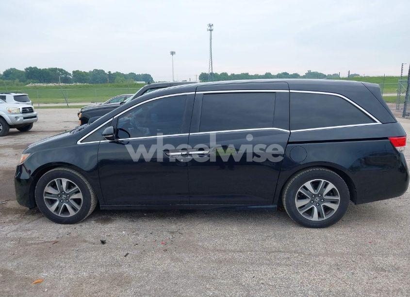 Photo 15 of 2015 Honda Odyssey TOURING/TOURING ELITE (VIN 5FNRL5H97FB124565)