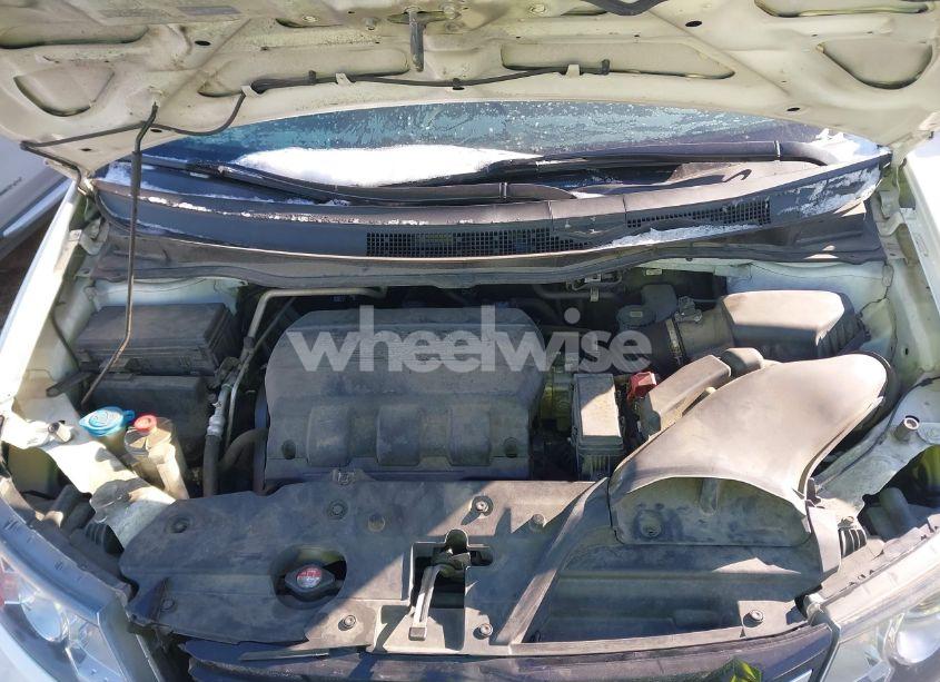 Photo 10 of 2016 Honda Odyssey TOURING/TOURING ELITE (VIN 5FNRL5H97GB125460)