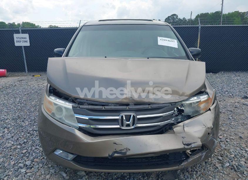 Photo 13 of 2011 Honda Odyssey TOURING/TOURING ELITE (VIN 5FNRL5H98BB095796)
