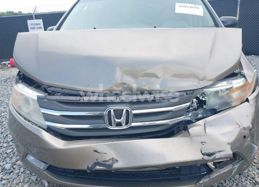 Photo 6 of 2011 Honda Odyssey TOURING/TOURING ELITE (VIN 5FNRL5H98BB095796)