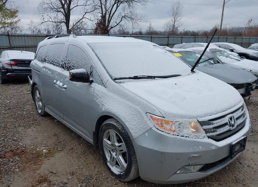 Photo 13 of 2012 Honda Odyssey TOURING/TOURING ELITE (VIN 5FNRL5H98CB092642)