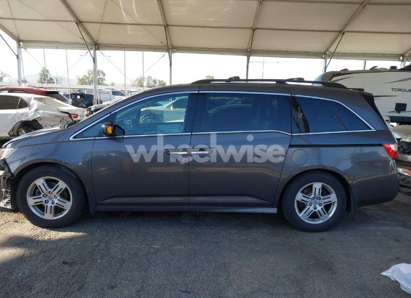 Photo 15 of 2012 Honda Odyssey TOURING/TOURING ELITE (VIN 5FNRL5H98CB093967)