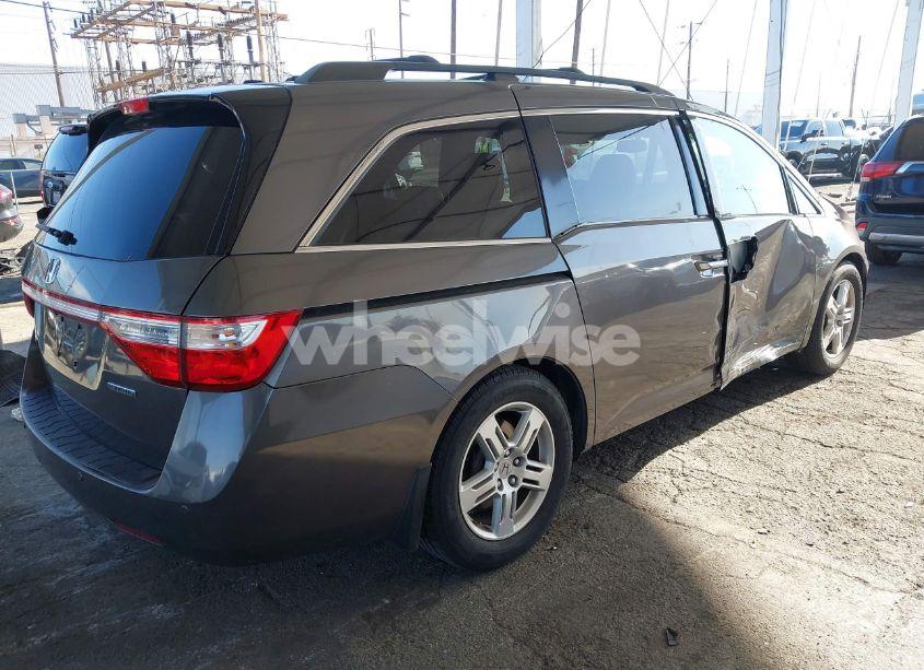 Photo 4 of 2012 Honda Odyssey TOURING/TOURING ELITE (VIN 5FNRL5H98CB093967)