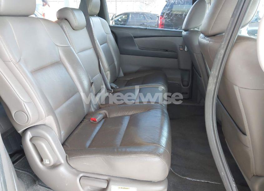 Photo 8 of 2012 Honda Odyssey TOURING/TOURING ELITE (VIN 5FNRL5H98CB093967)