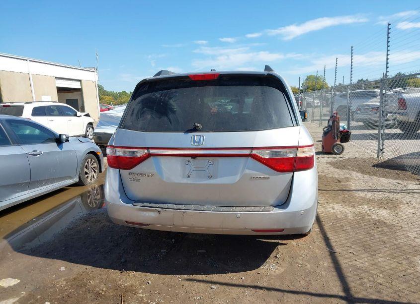 Photo 16 of 2013 Honda Odyssey TOURING/TOURING ELITE (VIN 5FNRL5H98DB003735)