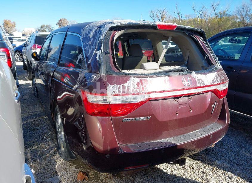 Photo 3 of 2013 Honda Odyssey TOURING/TOURING ELITE (VIN 5FNRL5H98DB010913)