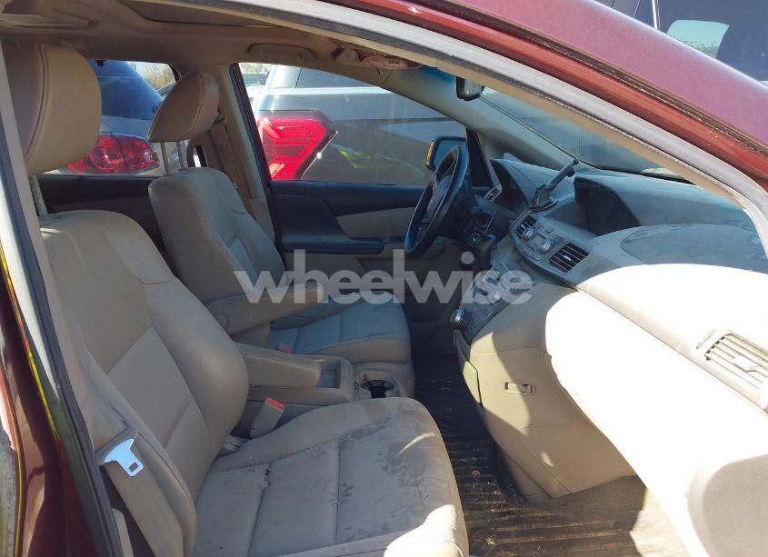 Photo 5 of 2013 Honda Odyssey TOURING/TOURING ELITE (VIN 5FNRL5H98DB010913)