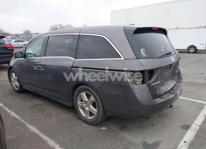Photo 14 of 2013 Honda Odyssey TOURING/TOURING ELITE (VIN 5FNRL5H98DB050196)