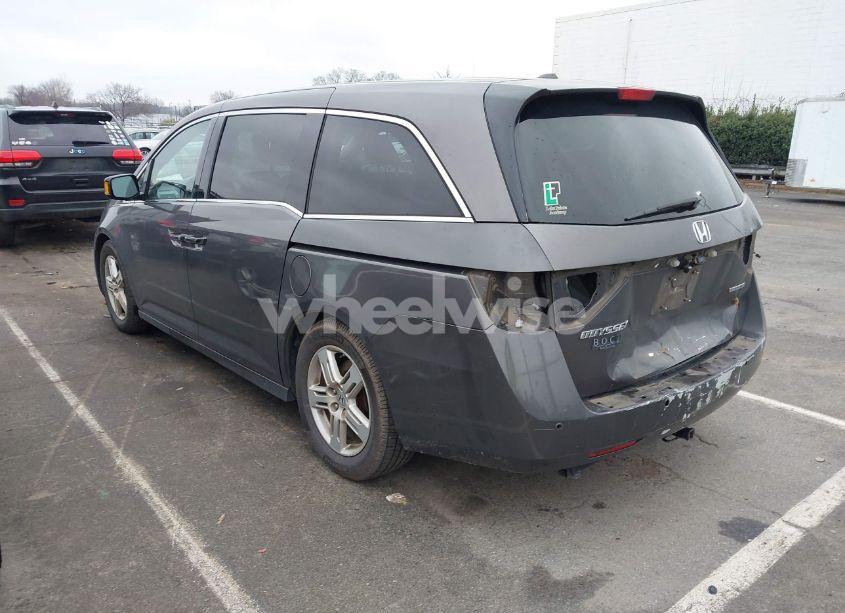 Photo 3 of 2013 Honda Odyssey TOURING/TOURING ELITE (VIN 5FNRL5H98DB050196)