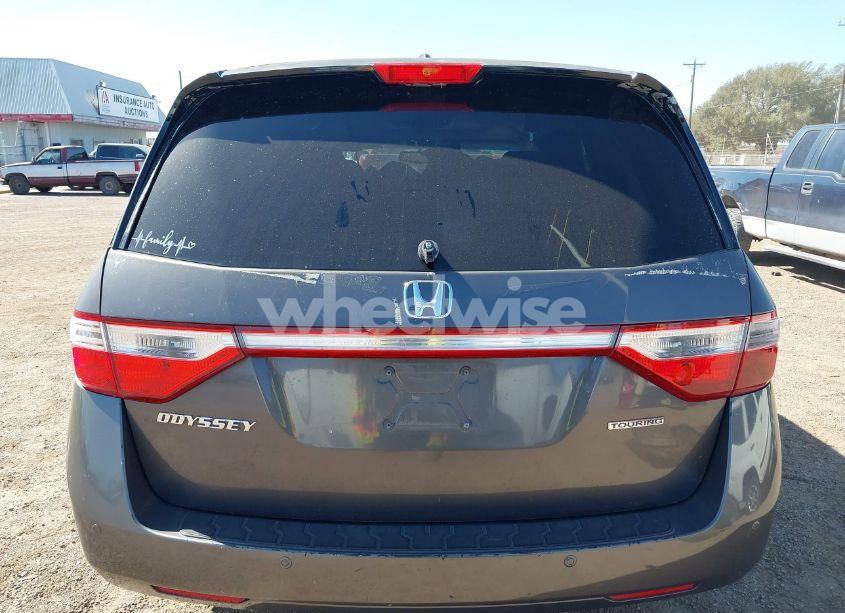 Photo 16 of 2013 Honda Odyssey TOURING/TOURING ELITE (VIN 5FNRL5H98DB085627)