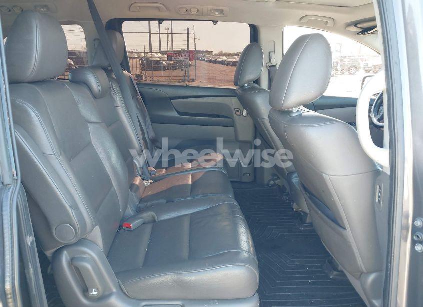 Photo 8 of 2013 Honda Odyssey TOURING/TOURING ELITE (VIN 5FNRL5H98DB085627)
