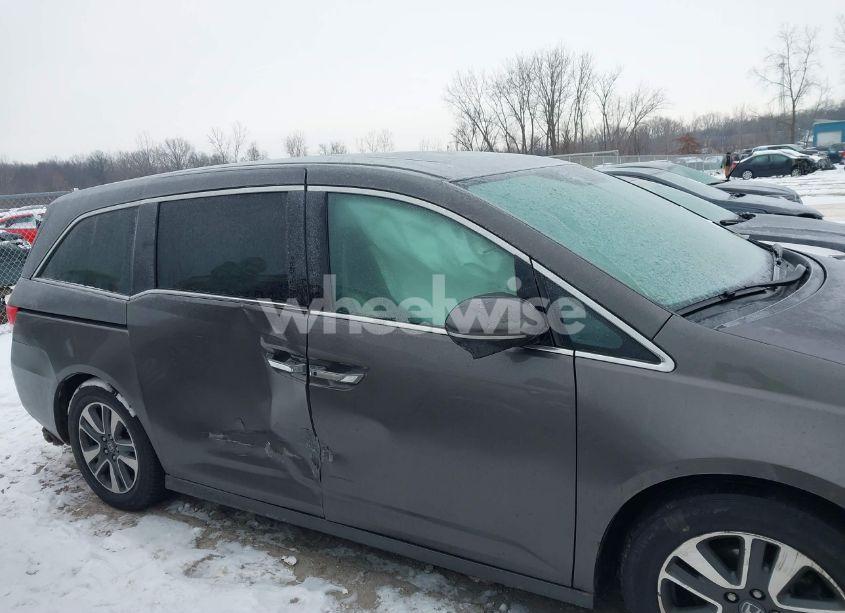 Photo 13 of 2014 Honda Odyssey TOURING/TOURING ELITE (VIN 5FNRL5H98EB085127)