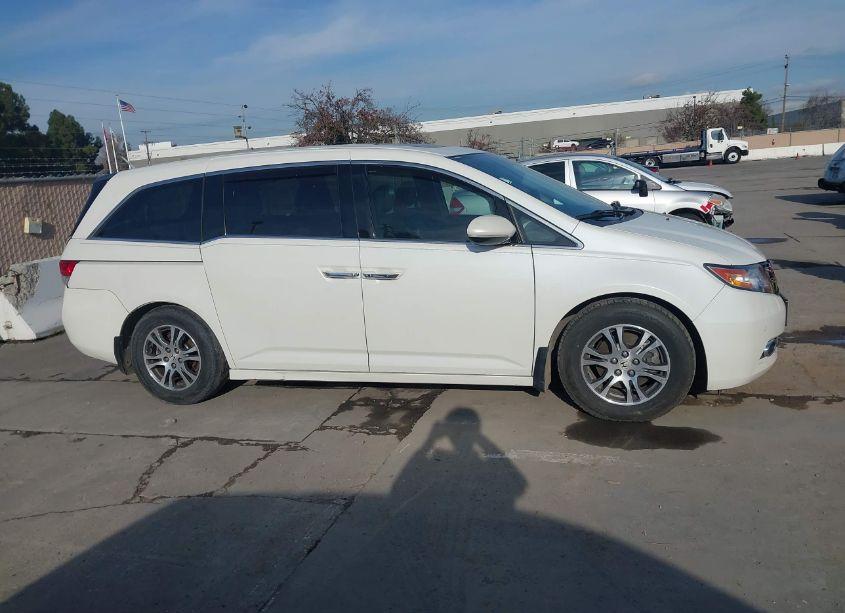 Photo 13 of 2014 Honda Odyssey TOURING/TOURING ELITE (VIN 5FNRL5H98EB123004)