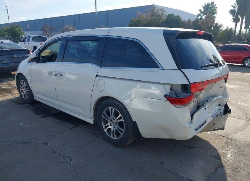 Photo 3 of 2014 Honda Odyssey TOURING/TOURING ELITE (VIN 5FNRL5H98EB123004)