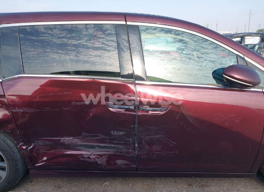 Photo 13 of 2015 Honda Odyssey TOURING/TOURING ELITE (VIN 5FNRL5H98FB111226)