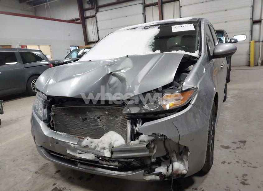 Photo 12 of 2016 Honda Odyssey TOURING/TOURING ELITE (VIN 5FNRL5H98GB033189)