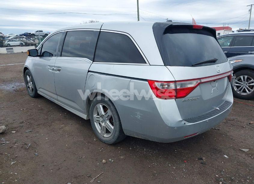 Photo 3 of 2011 Honda Odyssey TOURING/TOURING ELITE (VIN 5FNRL5H99BB003482)