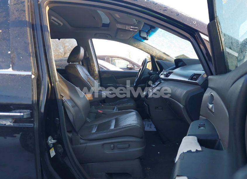 Photo 5 of 2011 Honda Odyssey TOURING/TOURING ELITE (VIN 5FNRL5H99BB018418)