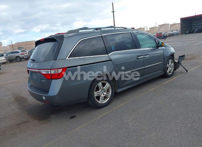 Photo 4 of 2011 Honda Odyssey TOURING/TOURING ELITE (VIN 5FNRL5H99BB036546)