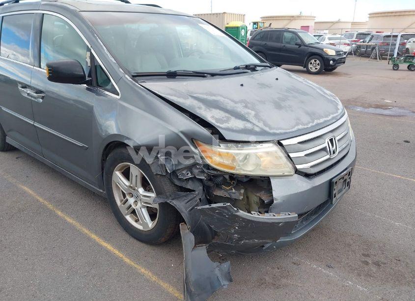 Photo 6 of 2011 Honda Odyssey TOURING/TOURING ELITE (VIN 5FNRL5H99BB036546)