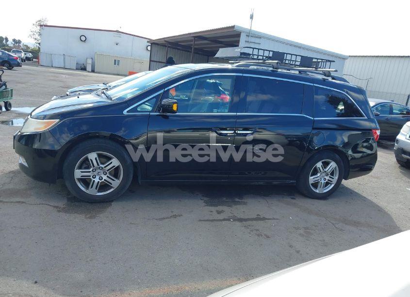 Photo 15 of 2011 Honda Odyssey TOURING/TOURING ELITE (VIN 5FNRL5H99BB089876)