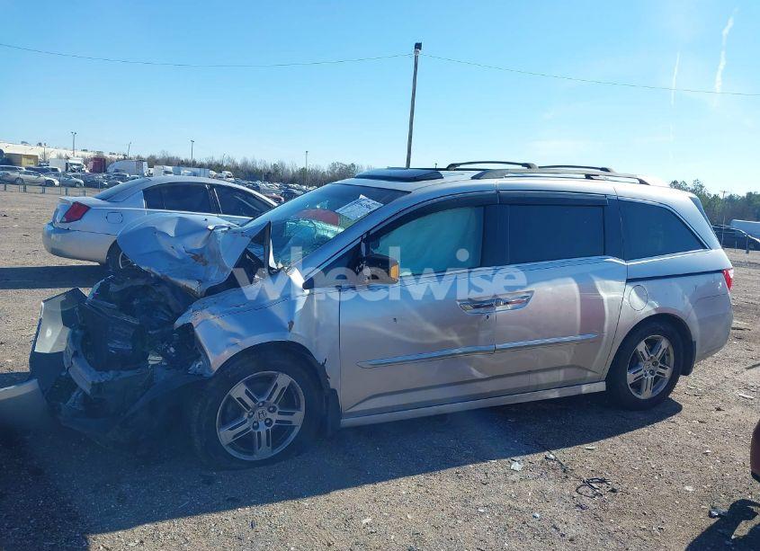 Photo 13 of 2012 Honda Odyssey TOURING/TOURING ELITE (VIN 5FNRL5H99CB022857)