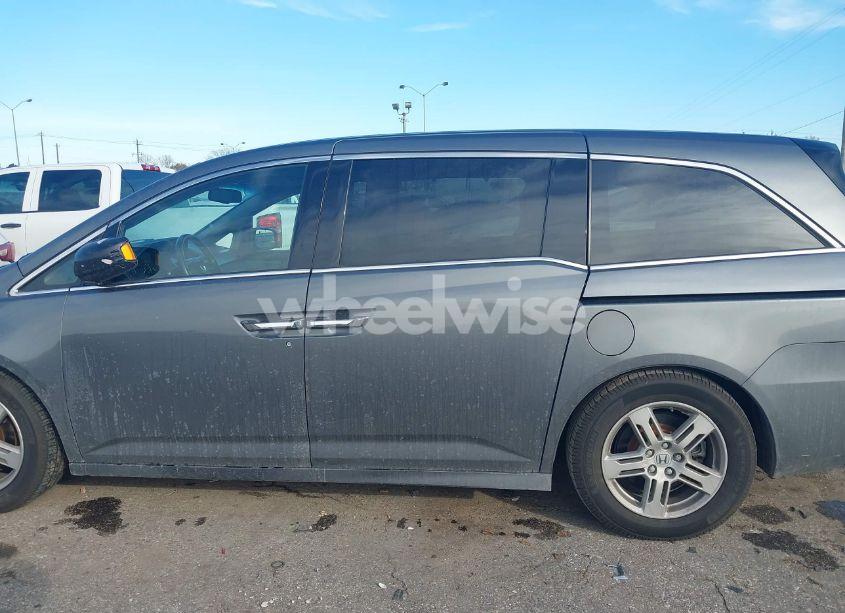 Photo 14 of 2012 Honda Odyssey TOURING/TOURING ELITE (VIN 5FNRL5H99CB033289)