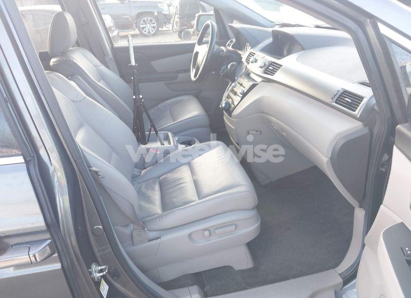 Photo 5 of 2012 Honda Odyssey TOURING/TOURING ELITE (VIN 5FNRL5H99CB033289)