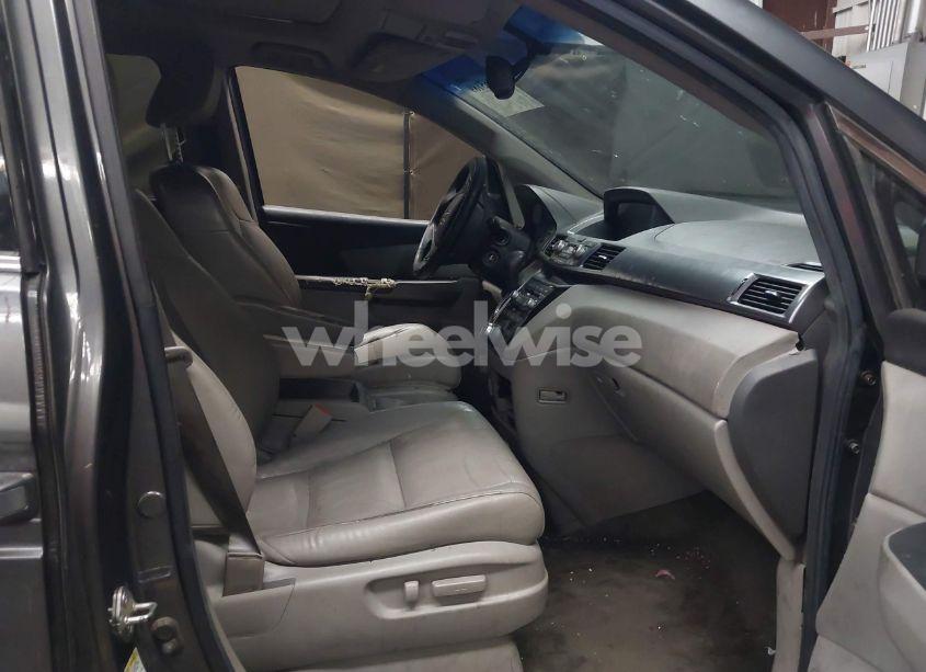 Photo 5 of 2012 Honda Odyssey TOURING/TOURING ELITE (VIN 5FNRL5H99CB047340)