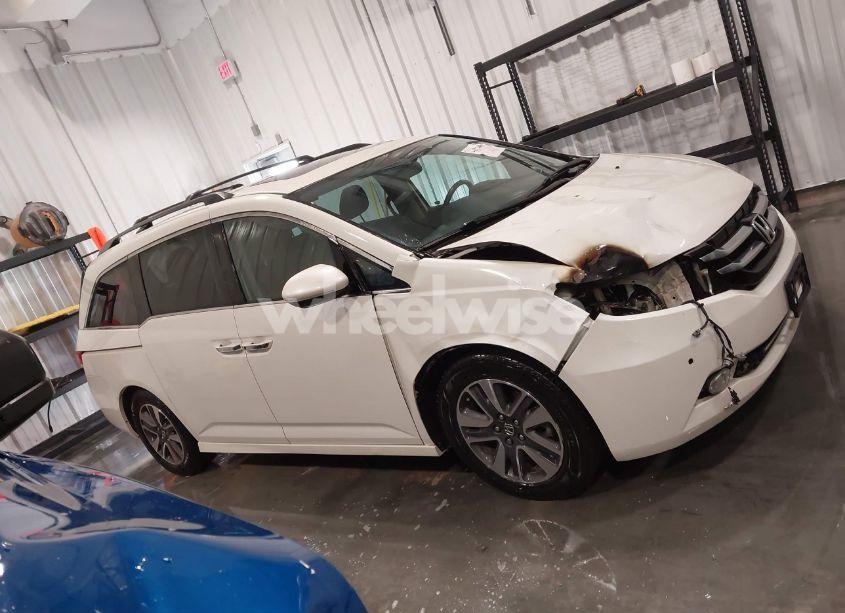 Photo 13 of 2016 Honda Odyssey TOURING/TOURING ELITE (VIN 5FNRL5H99GB012612)