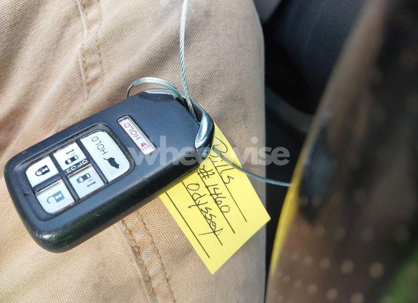 Photo 11 of 2016 Honda Odyssey TOURING/TOURING ELITE (VIN 5FNRL5H99GB045268)