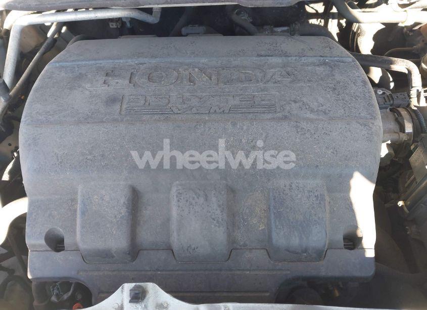 Photo 10 of 2016 Honda Odyssey TOURING/TOURING ELITE (VIN 5FNRL5H99GB073328)