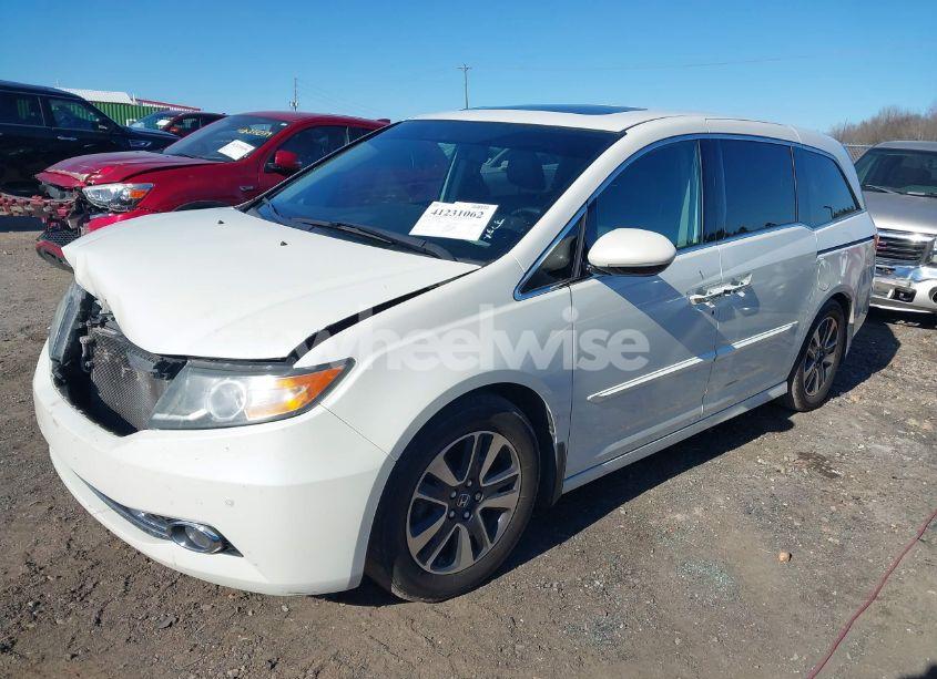 Photo 2 of 2016 Honda Odyssey TOURING/TOURING ELITE (VIN 5FNRL5H99GB073328)