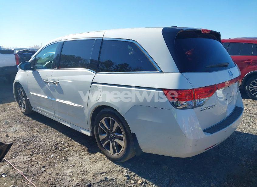 Photo 3 of 2016 Honda Odyssey TOURING/TOURING ELITE (VIN 5FNRL5H99GB073328)