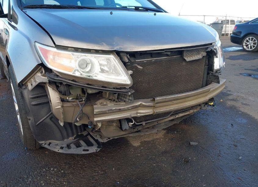 Photo 6 of 2011 Honda Odyssey TOURING/TOURING ELITE (VIN 5FNRL5H9XBB005791)