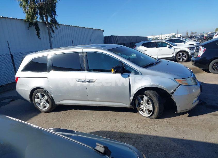 Photo 13 of 2011 Honda Odyssey TOURING/TOURING ELITE (VIN 5FNRL5H9XBB012899)