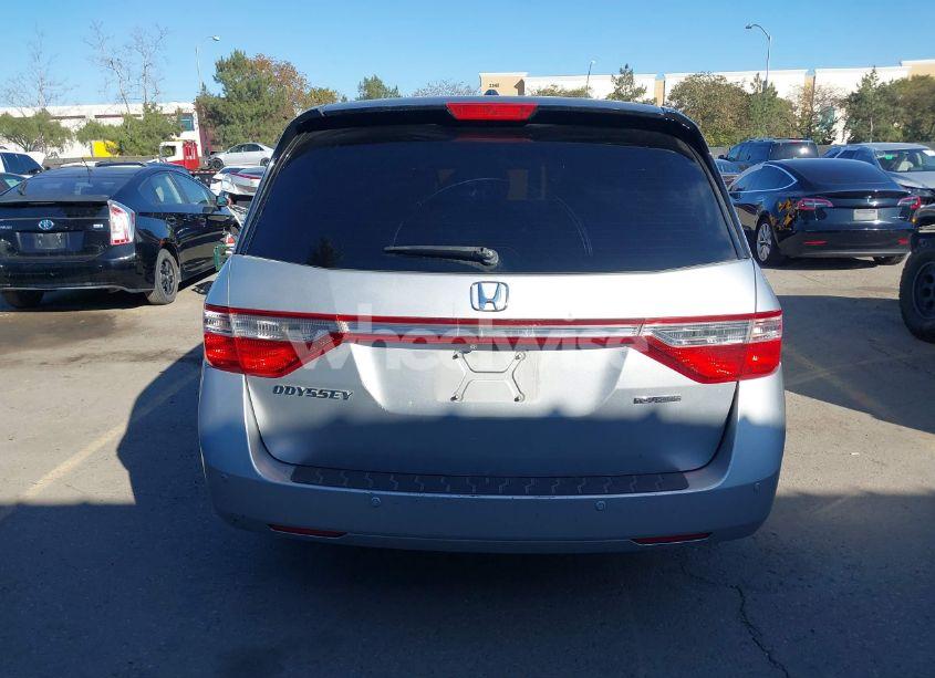 Photo 16 of 2011 Honda Odyssey TOURING/TOURING ELITE (VIN 5FNRL5H9XBB012899)