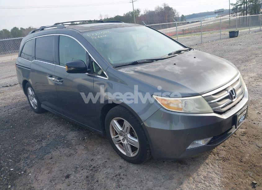 2011 Honda Odyssey TOURING/TOURING ELITE (VIN 5FNRL5H9XBB024129) main photo
