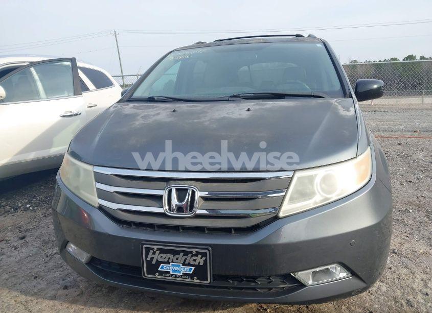 Photo 12 of 2011 Honda Odyssey TOURING/TOURING ELITE (VIN 5FNRL5H9XBB024129)