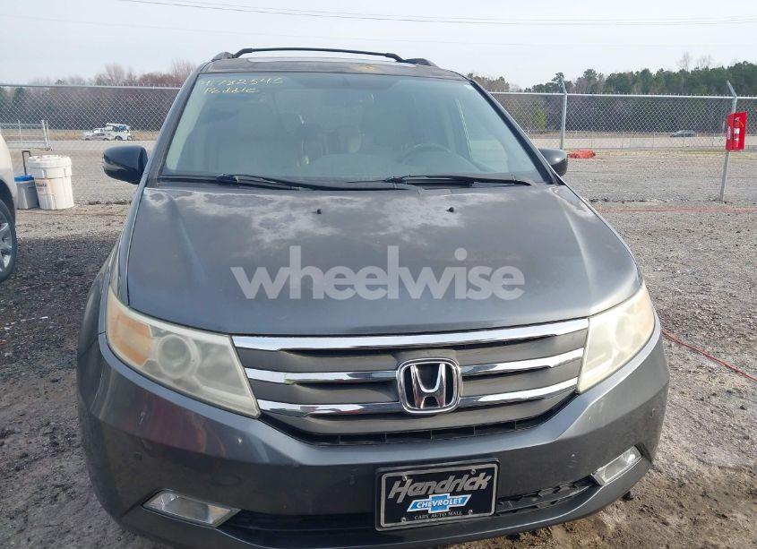 Photo 6 of 2011 Honda Odyssey TOURING/TOURING ELITE (VIN 5FNRL5H9XBB024129)