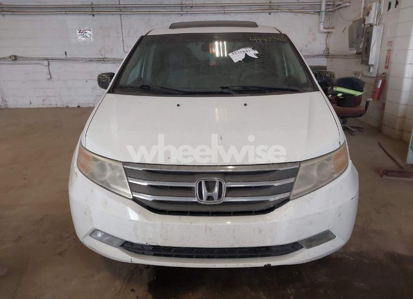 Photo 12 of 2011 Honda Odyssey TOURING/TOURING ELITE (VIN 5FNRL5H9XBB057468)