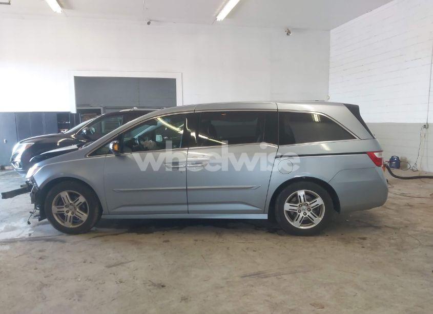 Photo 15 of 2012 Honda Odyssey TOURING/TOURING ELITE (VIN 5FNRL5H9XCB022110)