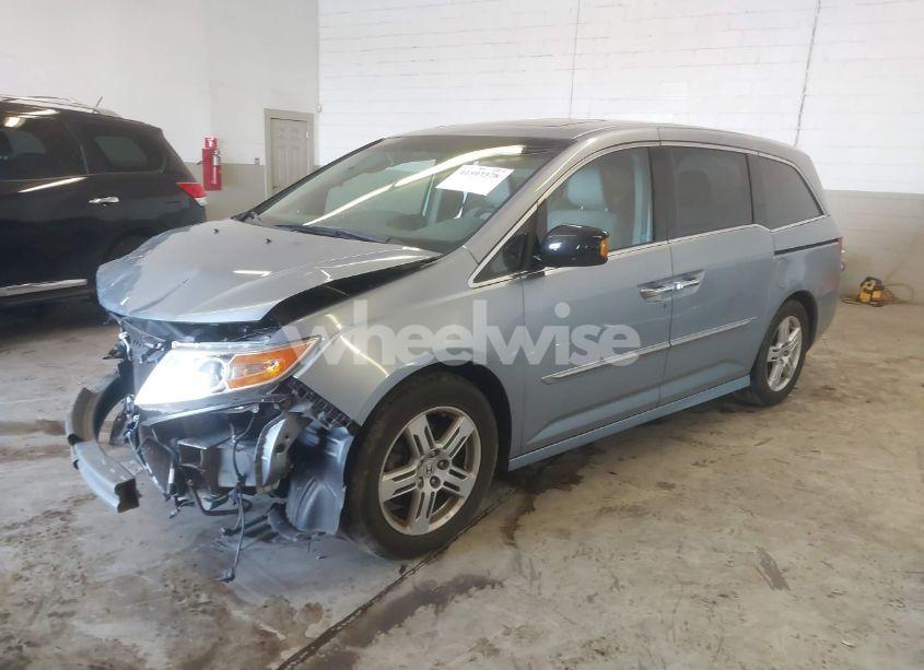 Photo 2 of 2012 Honda Odyssey TOURING/TOURING ELITE (VIN 5FNRL5H9XCB022110)