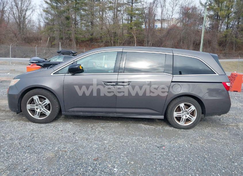 Photo 14 of 2012 Honda Odyssey TOURING/TOURING ELITE (VIN 5FNRL5H9XCB027856)